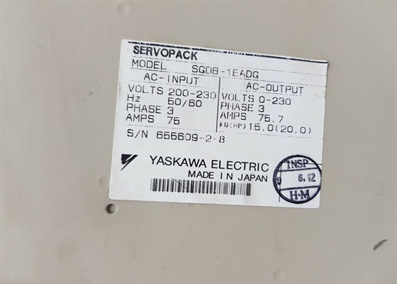 SGDB-1EADG Yaskawa Brand Servo Drives Nuovo in scatola originale 200V