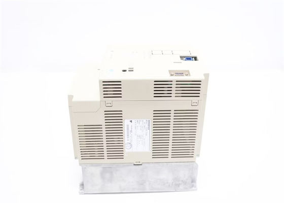 Yaskawa Nuovo Servo Drives per l'industria SGDB-30AN Original Box