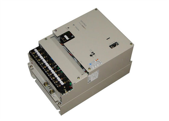 Yaskawa Nuovo Servo Drive SGDB-60ADG 230V in scatola