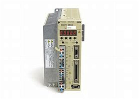Yaskawa Sigma Serie 2 SGDH-05AE Servo Drive Nuovo in scatola