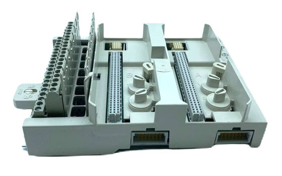 ABB TU845 3BSE021447R1 Unità di terminazione del modulo MTU ridondante 50V