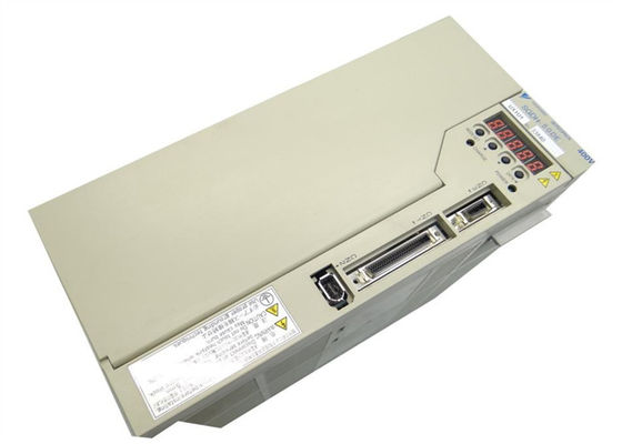 Nuovo servo drive della serie Yaskawa SGDH-50DE in scatola originale