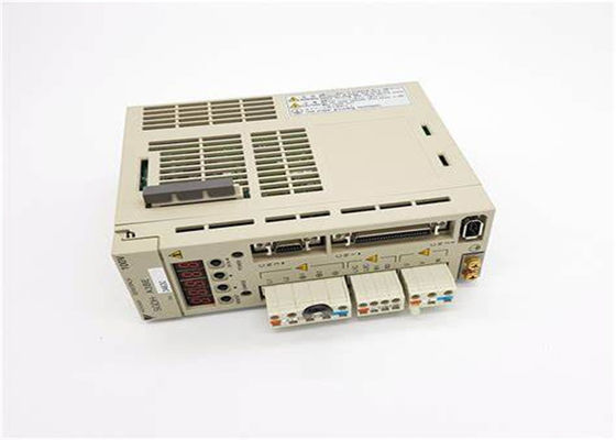 Yaskawa Sigma Serie 2 Servo Drive SGDH-A3BE Nuovo in scatola