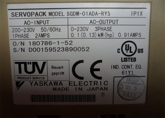 Yaskawa SGDM-01ADA-RY5 Giappone Servo Drive Nuovo Originale