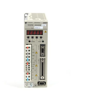 SGDM-A5ADA Yaskawa Sigma II Serie Servo Amplificatore Nuovo Originale