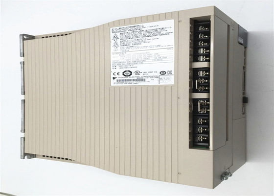 SGDV-330A11A Yaskawa Servo Drives Industria Nuovo originale