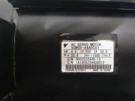Yaskawa SGMGV-44ADC61 AC Servo Motor Industry Nuovo in scatola