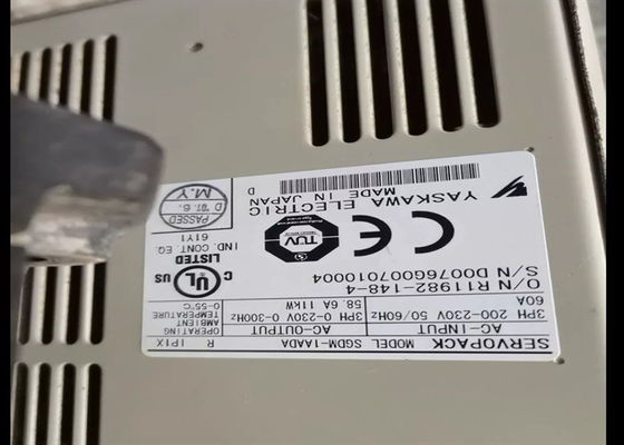 SGDM-1AADA AC Servo Drives Industry Nuovo in scatola originale