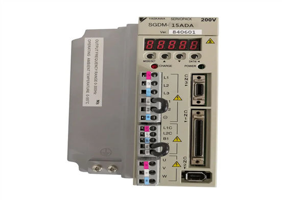 Yaskawa SGDM-15ADA 200V AC Servo Drives Nuovo in scatola originale