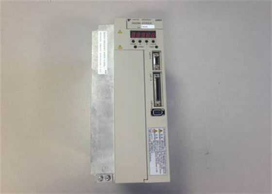 Yaskawa SGDM-30ADA AC Servo Drives Industry Nuovo in scatola