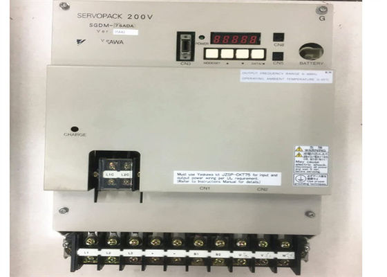 SGDM-75ADA Yaskawa Industrial Servo Drives Nuovo e originale