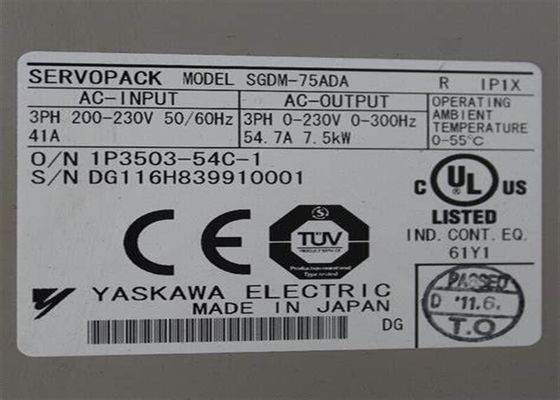SGDM-75ADA Yaskawa Industrial Servo Drives Nuovo e originale