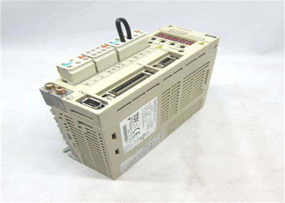 Yaskawa SGDP-04APA AC Servo Drives Nuovo prodotto originale