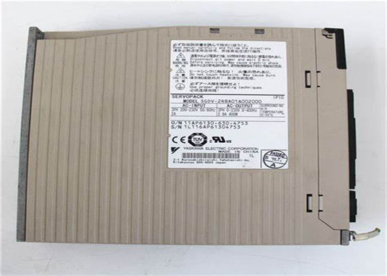 Yaskawa SGDV-2R8A01B002000 Servo Drives industriali AC Nuovo