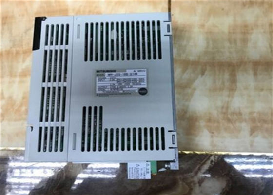 Modelli simili MR-J3-10B Servomotore Mitsubishi per il controllo del movimento preciso