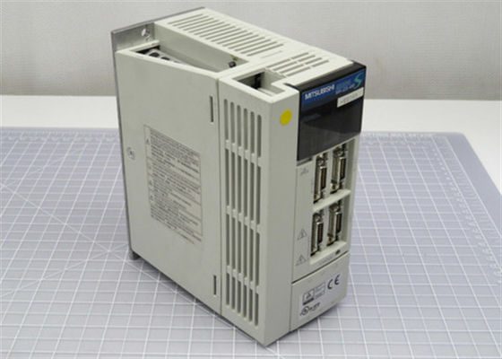 MR-J2S-40B-EE085 Servocamera CA per CM402 X-Axis Industrial Automation