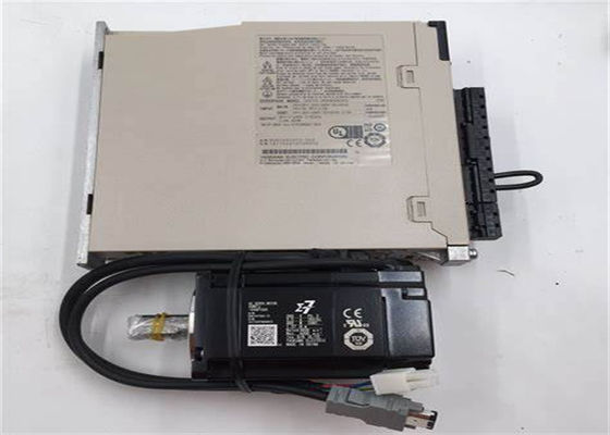 400W Servo drives industriali Yaskawa SGD7S-2R8A00A Nuovo originale