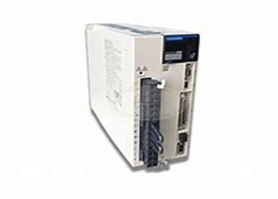 220V Servo drive industriali standard Yaskawa SGD7S-1R6A00A Nuovo