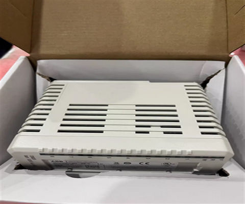 Nuovo ABB DI820 3BSE008512R1 Modulo PLC Modulo amplificatore digitale