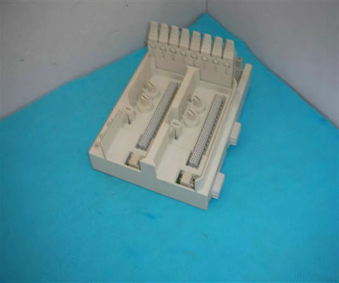 3BSE021445R1 ABB TU844 Unità di terminazione dei moduli ridondanti