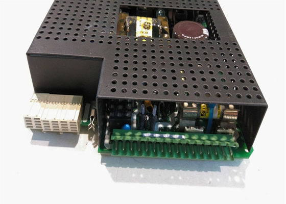 Modulo di alimentazione UR1HH GE, con potenza nominale da 125 a 250 V CC e da 100 a 240 V a 50/60 Hz V AC