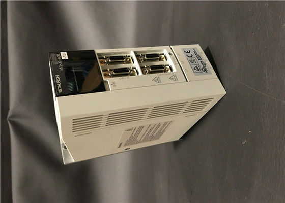 Mitsubishi Electric Industrial 600W Servoamplificatore AC a 3 fasi MR-J2-60D-S24 170V 3.6A