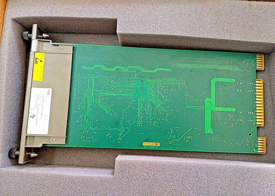 Modulo di interfaccia di rete ABB SPNIS21,ampia gamma di segnali di ingresso e di uscita, 10-30 V DC