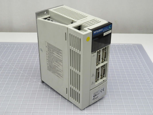 Servoazionamento CA Mitsubishi MR-J2S-40B-EE085 170 V 0-360 Hz 2,8 A