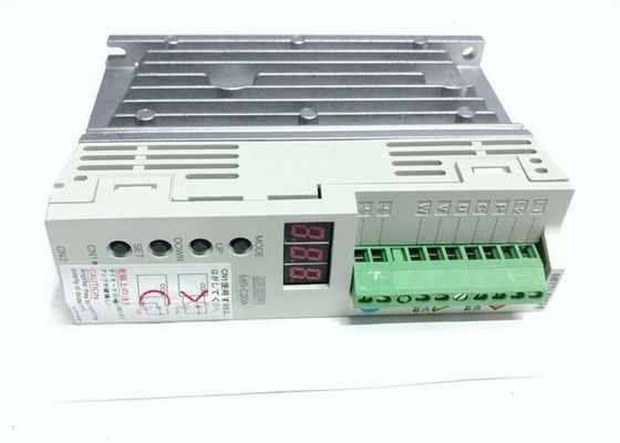 Mitsubishi 3 fase amplificatore industriale MR-C20A-UE Servo Motor Drive 200W uscita 1.5A 3AC