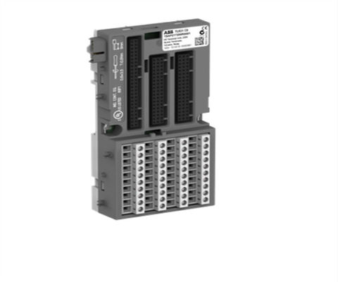 Dispositivi ABB 1SAP217200R0001 TU531 SCR 230AC AC500 PLC TERMN