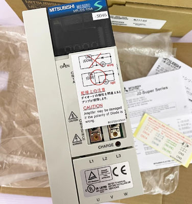 AC SERVO DRIVER MR-J2S-100A-S046 Amplificatore industriale a 3 fasi MITSUBISHI Melservo