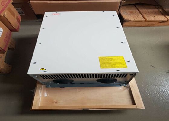 I filtri ABB NOCH0120-62 NOCH du/dt proteggono il sistema di isolamento del motore e riducono le correnti di perdita capacitive