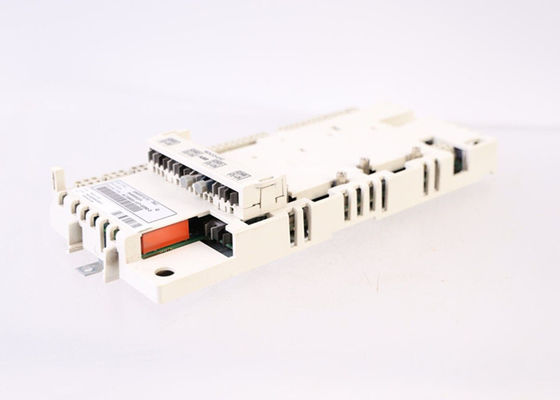 ABB 3AUA0000036521 RDCU-12C; UNITA DI CONTROLLO Paese di origine Finlandia (FI)