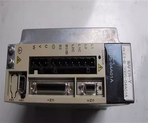 SGDS-01A01A Yaskawa Sigma Serie III Servopack motore servo industriale