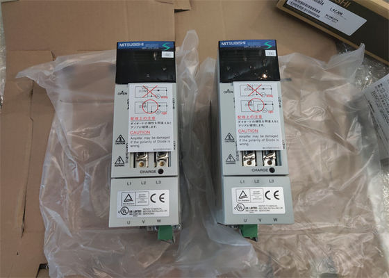 Il servo industriale di MR-J2S-20A-EG 200W guida il servo amplificatore di 1.8A DC284-326V Mitsubishi