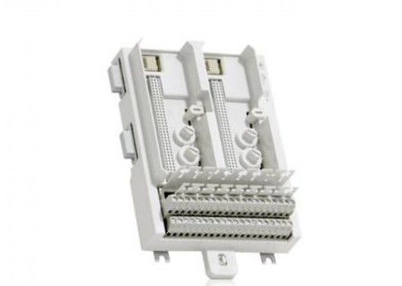 ABB TK801V003 3BSC950089R1 Cavo di estensione del modulo D-sub 25, collegamento dei moduli del modulo