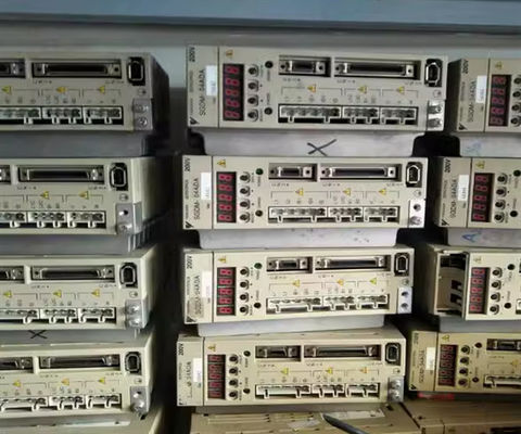 Amplificatori servo manuali della serie Yaskawa SGD-02BP