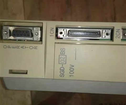 0Controller motore a potenza regolabile di uscita nominale di.85kw con corrente di uscita di 8A