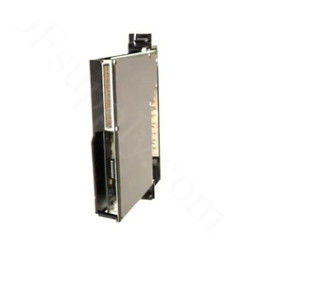 GE FANUC SERIE 90-30 PLC Controller di logica programmabile IC697CPX782