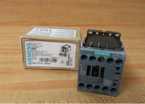 Contattore di potenza, AC-3 9 A, 4 KW / 400 V 1 NO, 24 V DC 3-Pole Siemens