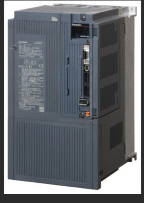 MR-J4-700B4-RJ Servo drive con tecnologia MR-J4-700B4-RJ