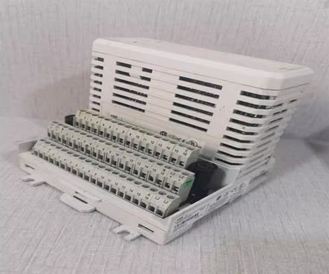 ABB AI893 3BSC690141R1 Modulo di ingresso analogo Modulo di alimentazione ridondante
