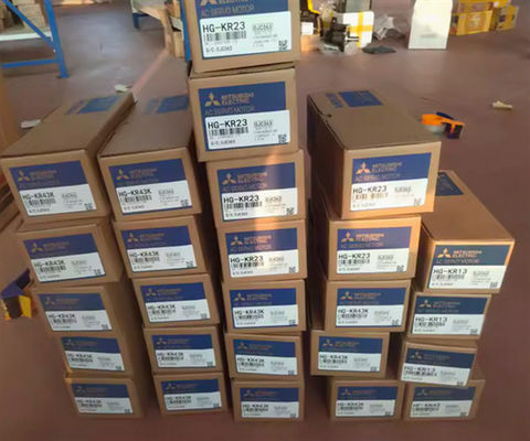 Il servo industriale di MR-J2S-350B4 Mitsubishi guida il servo amplificatore MR-J2