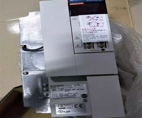 Il servo industriale di MR-J2S-350B4 Mitsubishi guida il servo amplificatore MR-J2