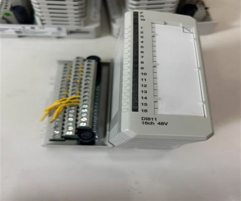 ABB DI811 3BSE008552R1 PR:C PLC Modulo DI 811 S800 Input digitale 48V 48V