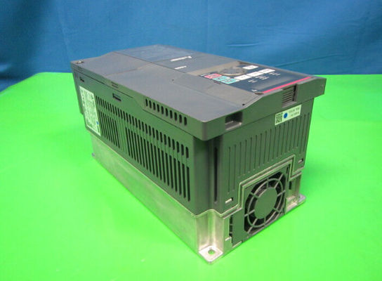Mitsubishi Electric FR-A820-3.7K-1 inverter a frequenza variabile