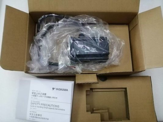 Yaskawa SGMP-01AW12S Servomotore SGMP01AW12S Servomotore industriale