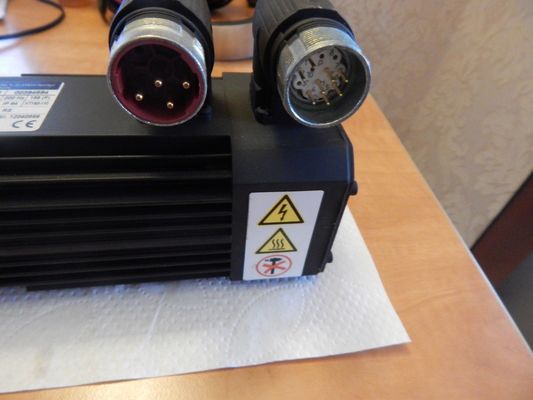 Lenze MDSKSRS036-23 Servomotore potenza nominale 0,54 kW
