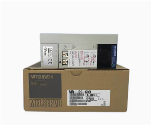 Il servo industriale di MR-J4-70A Mitsubishi guida il servo amplificatore trifase Melservo-J4
