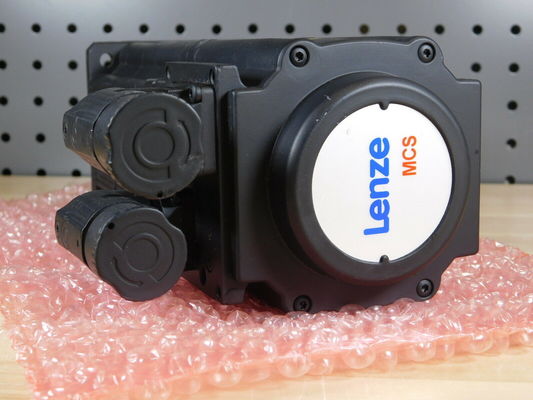LENZE MCS 09F38LC40P1-B14N-ST5S00N-R0SU Tensione di alimentazione 399